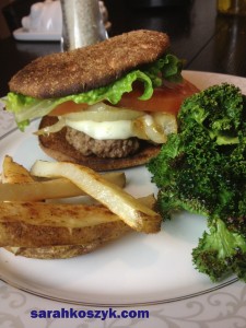 Burger_Kale_Chips_French_Fries