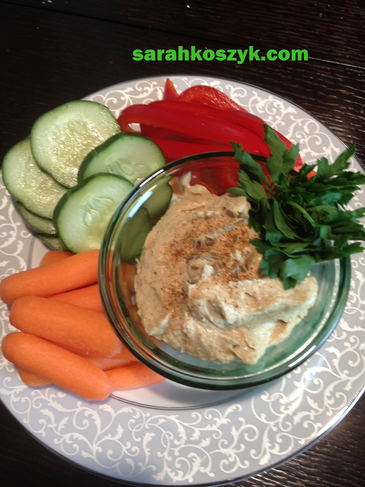 Dips & Tips For A Healthy & Flavorful Super Bowl Sunday