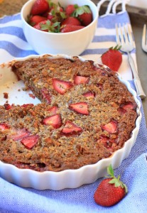 Strawberry Chia Baked Oatmeal Pie 5