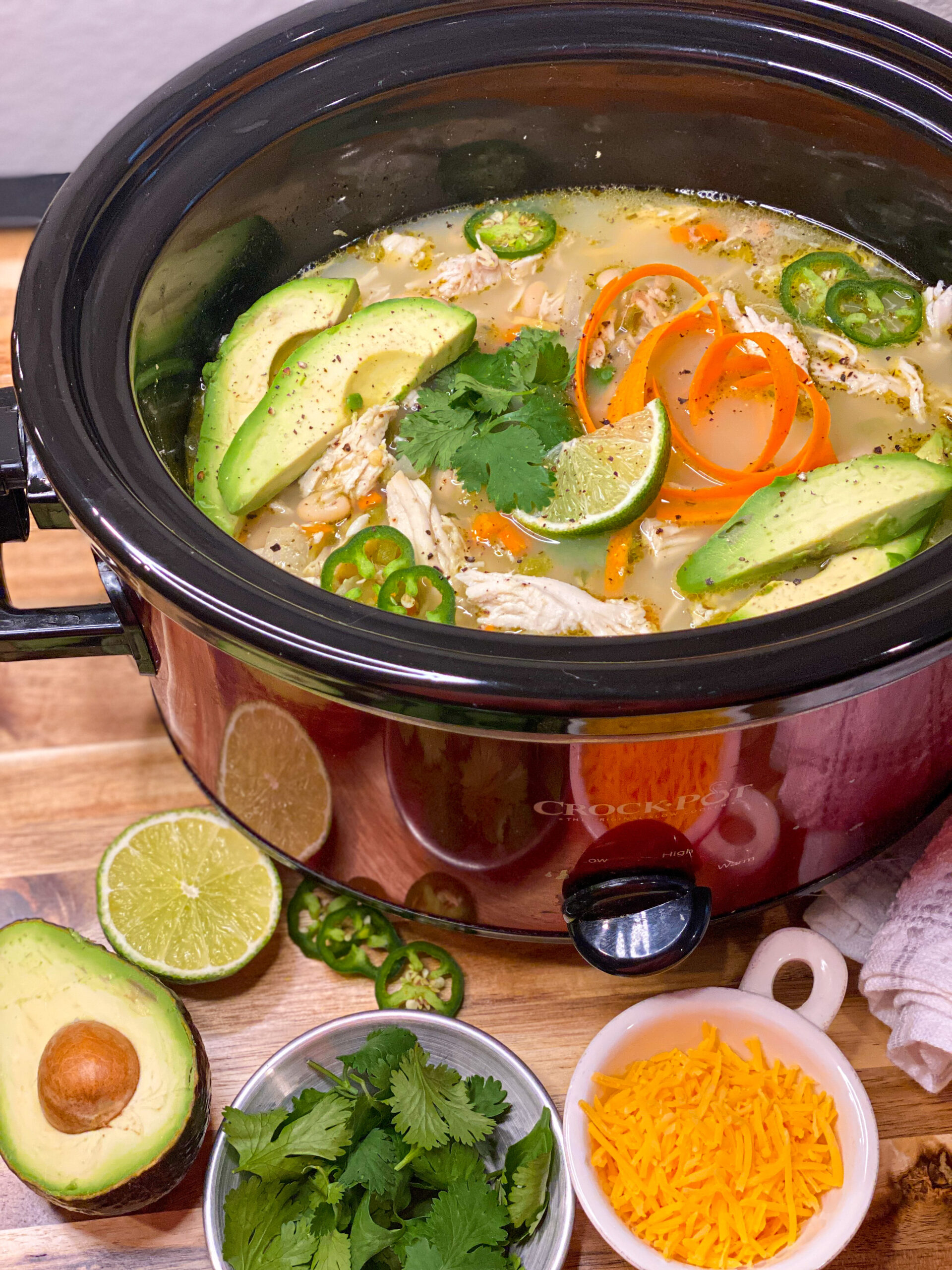 Healthiest Slow Cooker White Bean Vegetable Chicken Chili • Sarah Koszyk